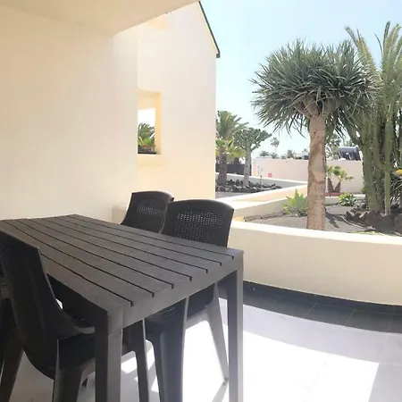 Suri Costa Teguise Lägenhet *