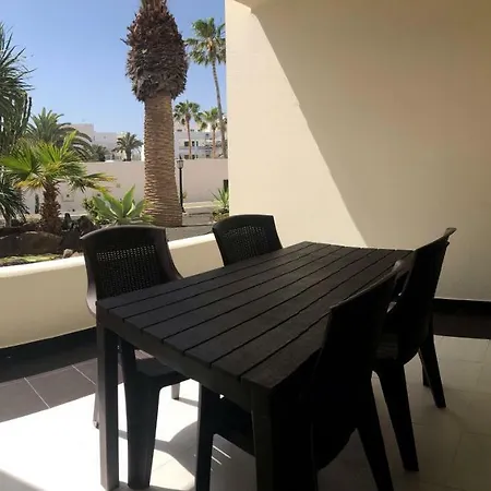 Апартаменты Suri Costa Teguise Тегисе